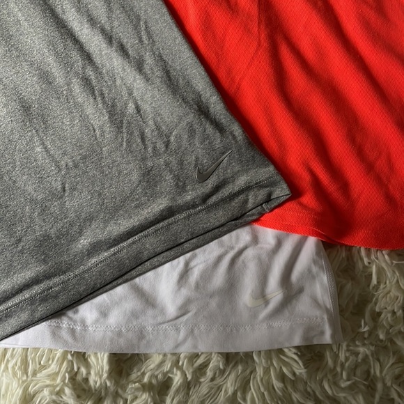 Nike Tanks - Picture 2 of 5